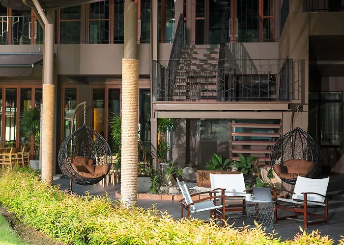 La Isla Pranburi Beach Resort
