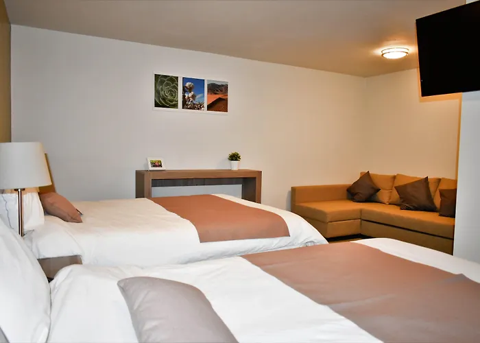 California Comfort & Suites