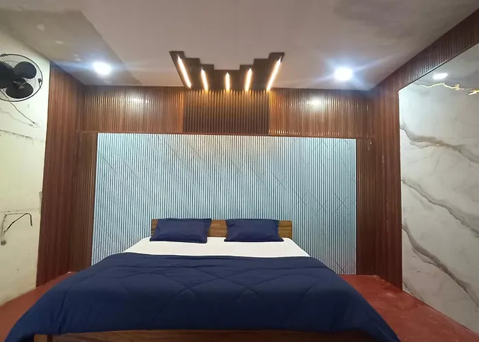 Kings Court Village Resort