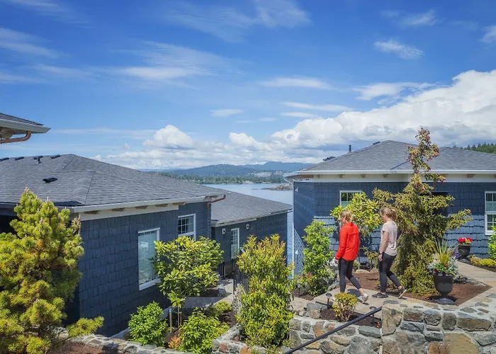 Sookepoint Ocean Cottage Resort