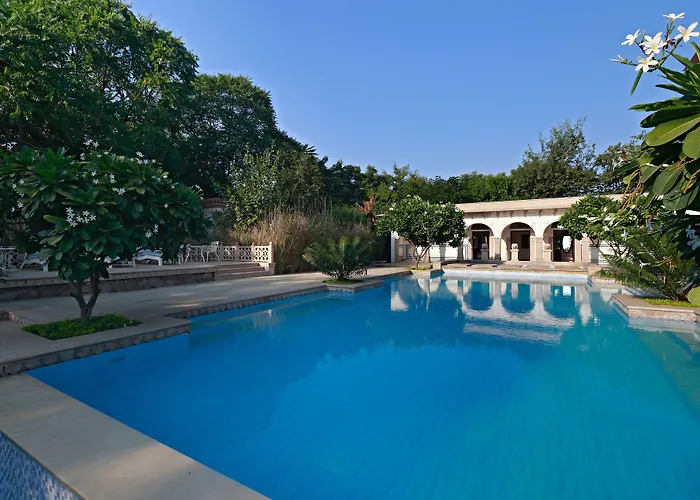 Khas Bagh