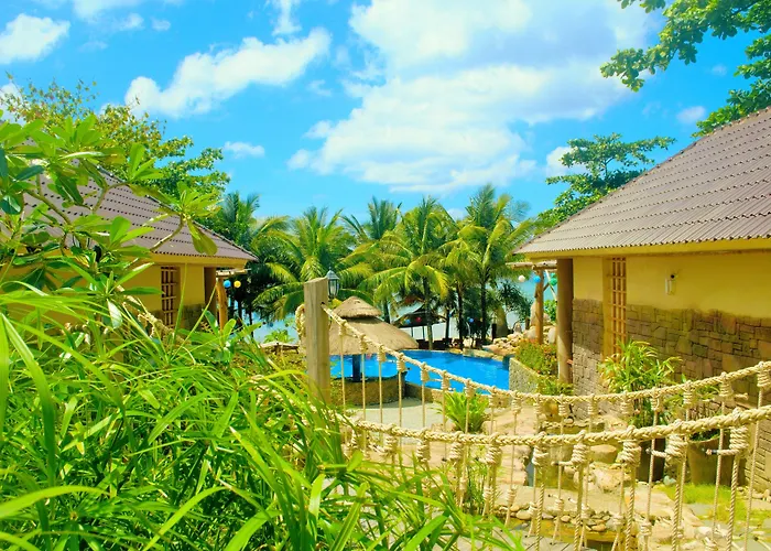 Coral Bay Resort