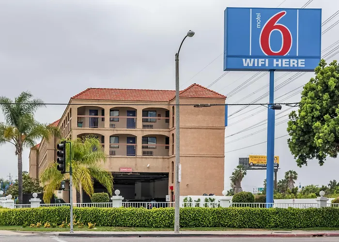 Motel 6-Gardena, Ca - South