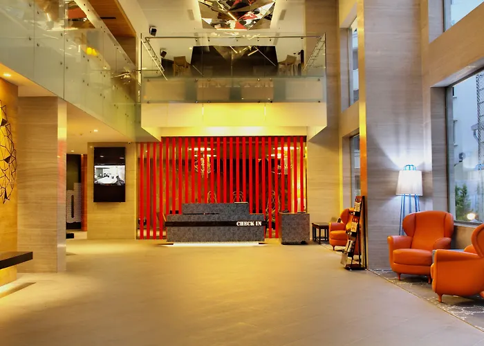 Radisson Bengaluru City Center