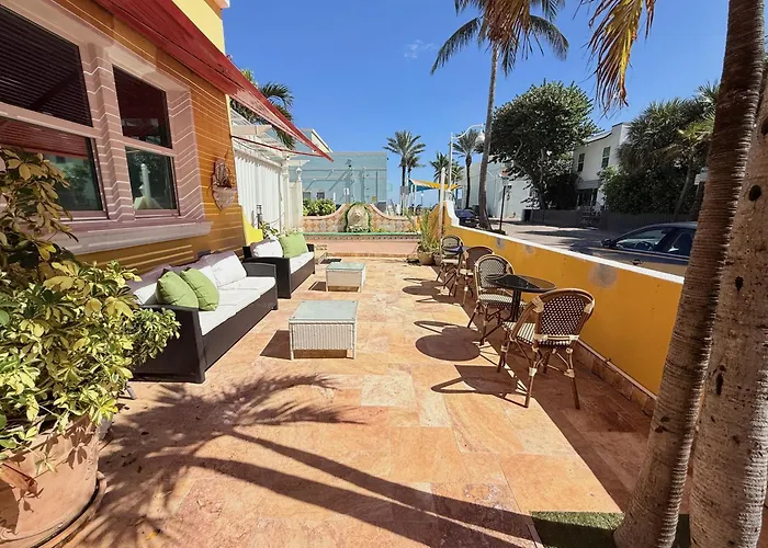 Sinclair Boutique Hotel