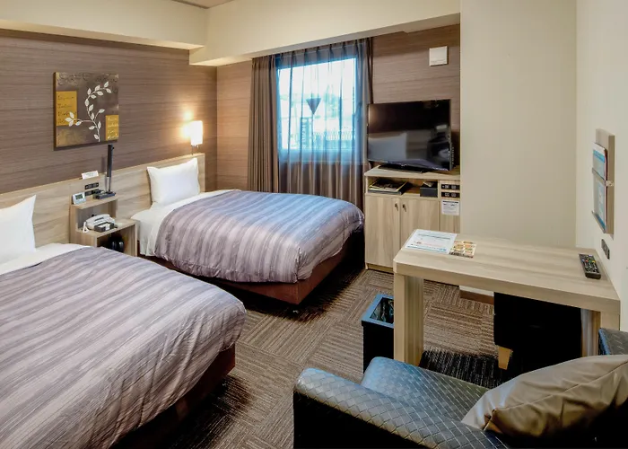 Hotel Route Inn Takamatsu Yashima