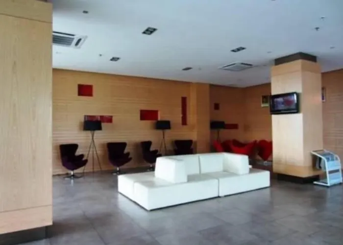 Grand Court Hotel