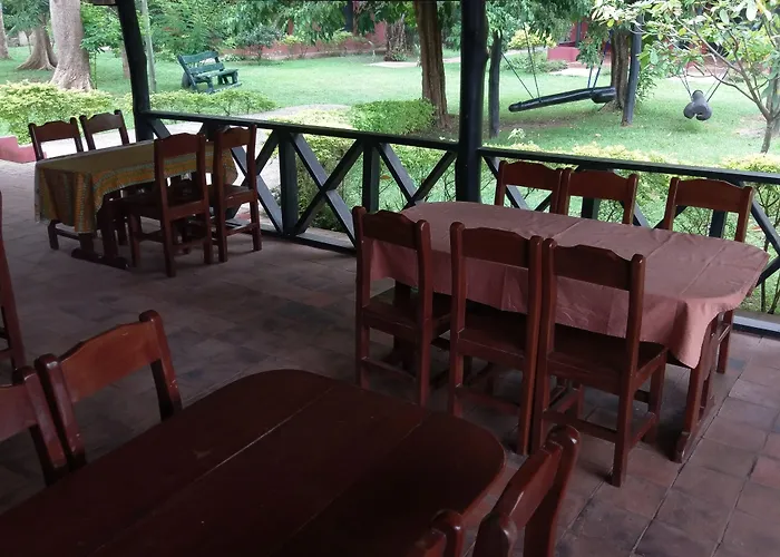 Big Foot Safari Lodge