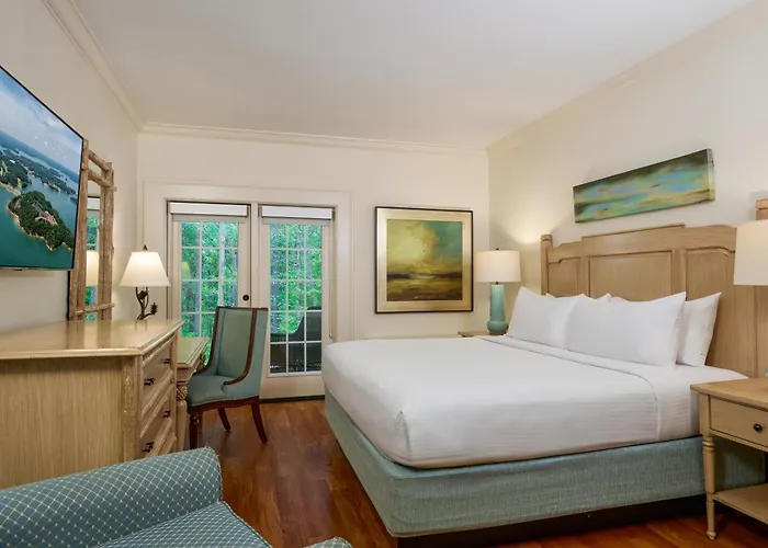 Dunwoody Pet friendly Resorts