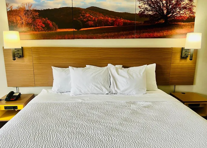 Days Inn By Wyndham Jellico - Tennessee State Line
