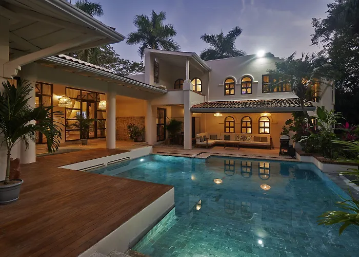 Paradise Beach Lodge