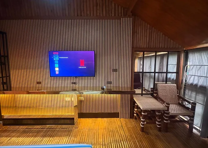 Vistapaloma Beach Resort