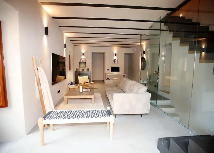 Casa Nostra Luxury Suites & Spa