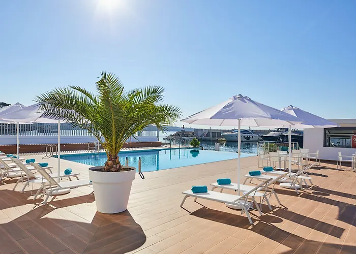 Calanova Sports Residence