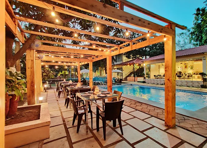 Pushp Vatika Resort & Lawns