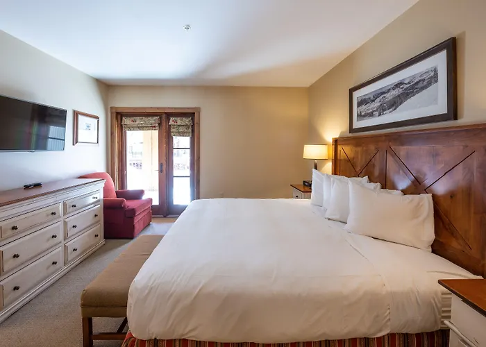 The Lodge At Mountaineer Square, A Vail Resorts Property