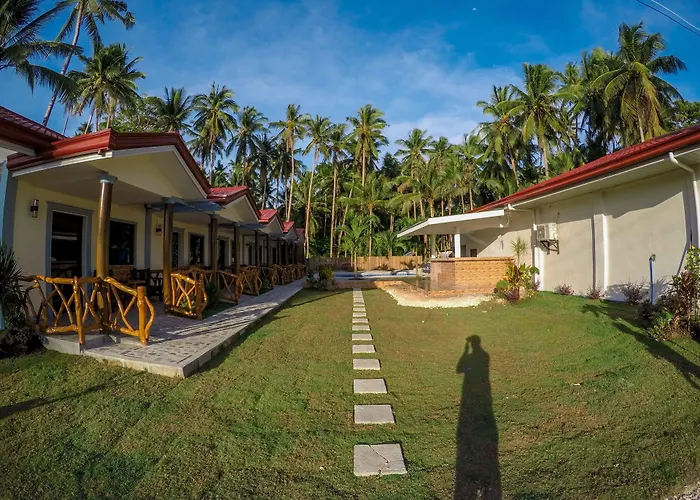 Aloha Seaside Resort