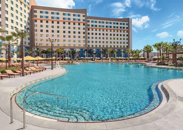 Universal'S Endless Summer Resort - Dockside Inn And Suites