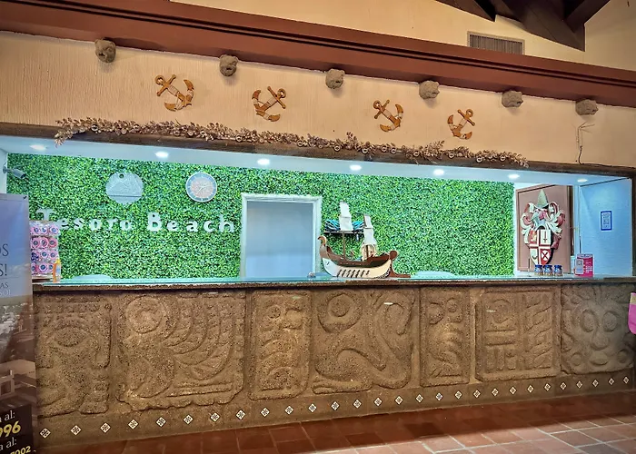 Hotel Tesoro Beach