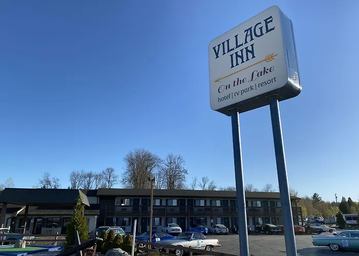 Village Inn On The Lake