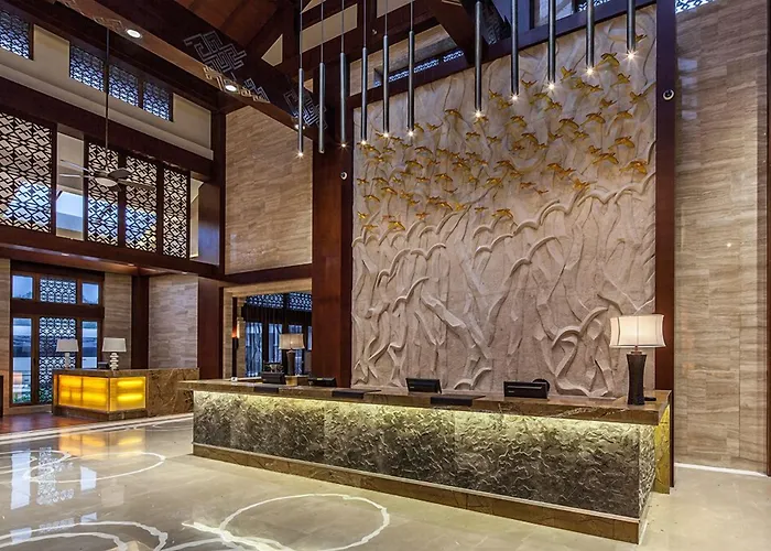 Wuzhishan Yatai Rainforest Resort Hotel
