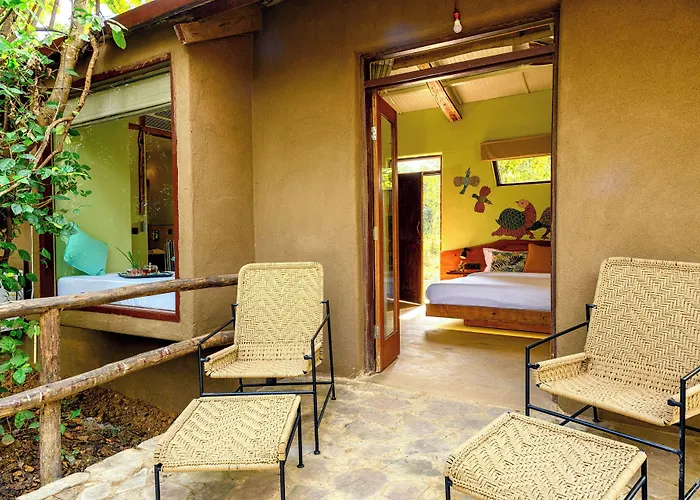 Kanha Jungle Camp