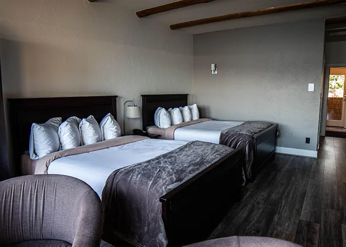Galiano Oceanfront Inn & Spa
