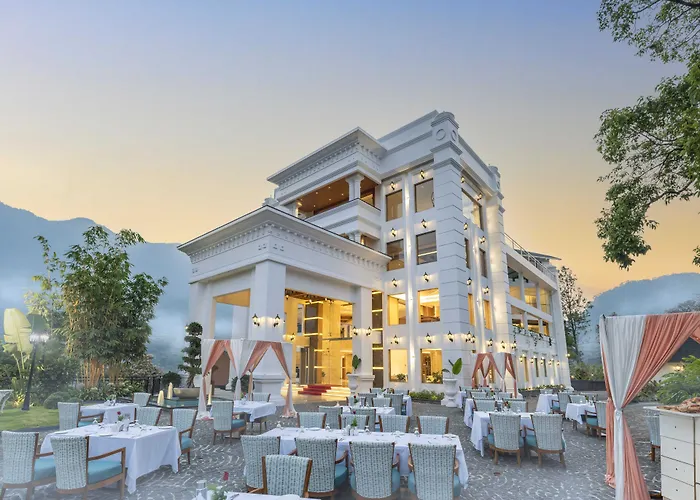 The Grand Cliff Munnar Five Star Classified Resort In Munnar, Kerala