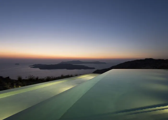 Erosantorini Luxury Private Estate