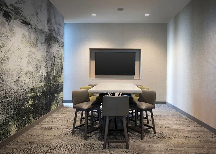 Courtyard By Marriott Nanaimo