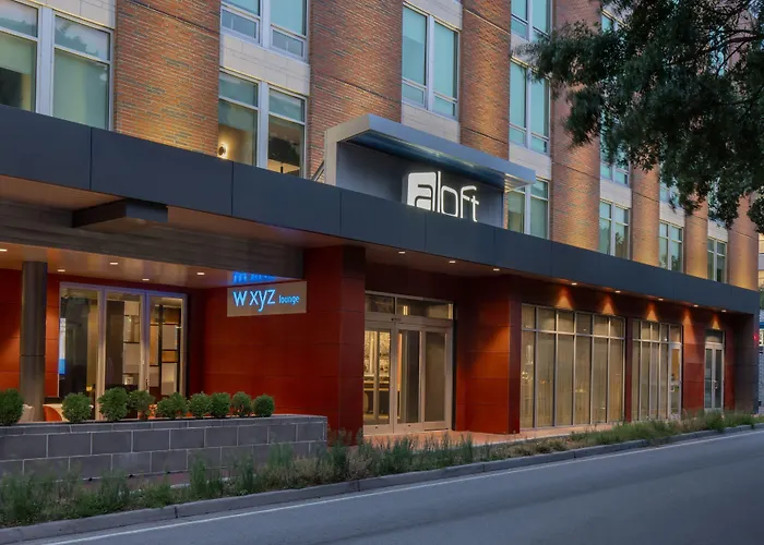 Aloft By Marriott Savannah Downtown Historic District