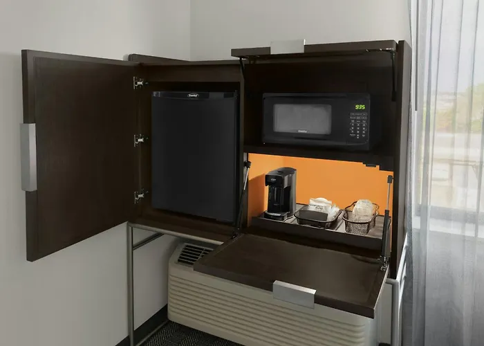 Courtyard By Marriott Sherman