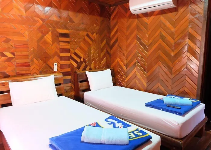 Phi Phi Sand Sea View Resort