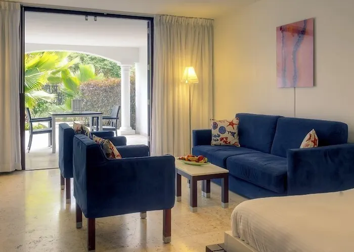 Floris Suite Hotel - Spa & Beach Club - Adults Only