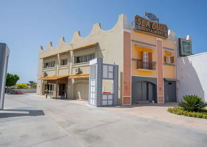 Sea Gull Marina Hotel