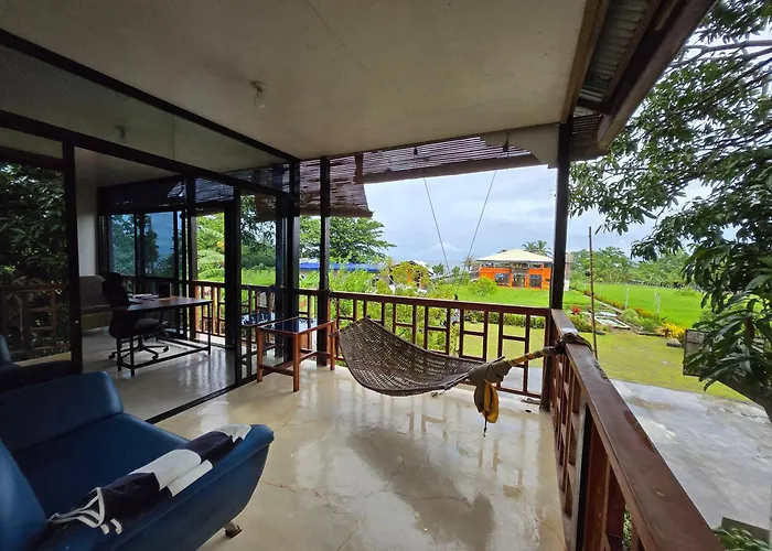 CAMIGUIN Beach Resorts