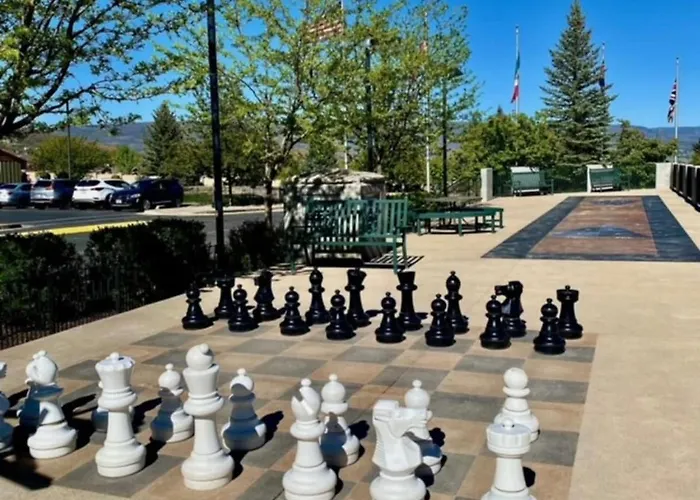Comfortable Double Queen Suite Near Park City & Ballerina Farms #1055