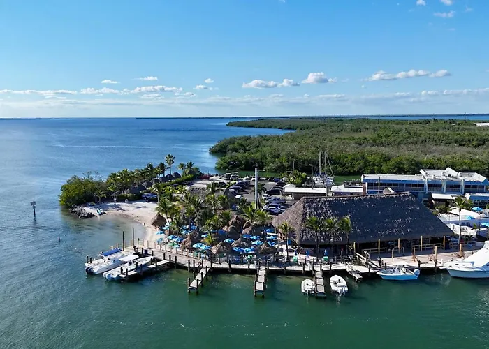 Gilbert'S Resort & Marina