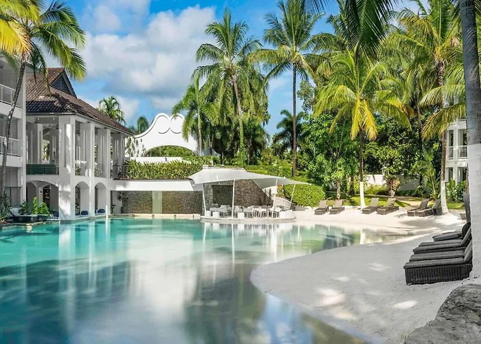 Peppers Beach Club