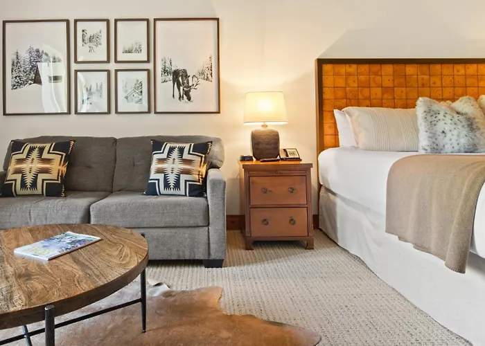 1117 Lodge At Spruce Peak Ski In Ski In Ski Out King Studio By Stowe Mountain Rentals