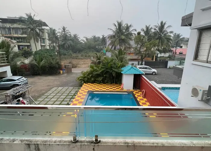 Scarlet Resort
