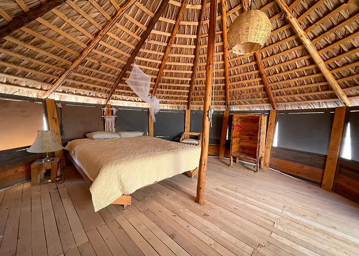 Buenaonda Eco Glamping Spa & Kite Spot