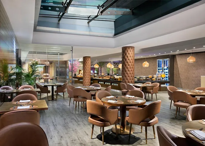 Moevenpick Dubai Creek