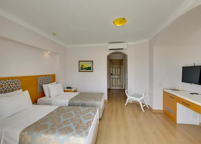 Royal Asarlik Beach Hotel