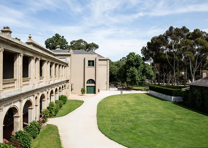 Lancemore Mansion Hotel Werribee Park