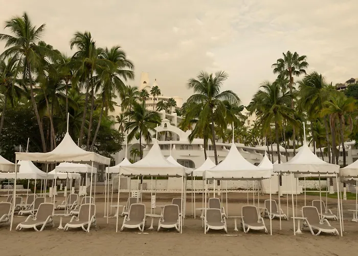 Manzanillo Family All Inclusive Resorts