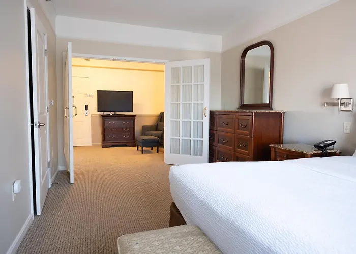 Senator Inn & Spa