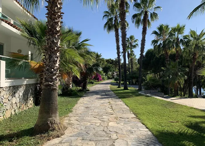 Pine Bay Holiday Resort