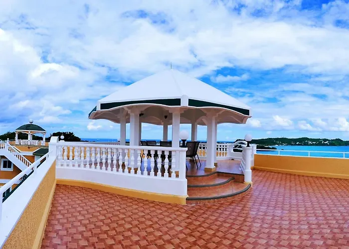 Breakfast At Monaco - Palais Boracay