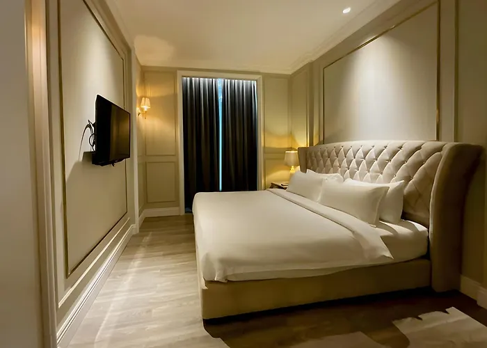 Grand Eska Hotel & Suites Batam